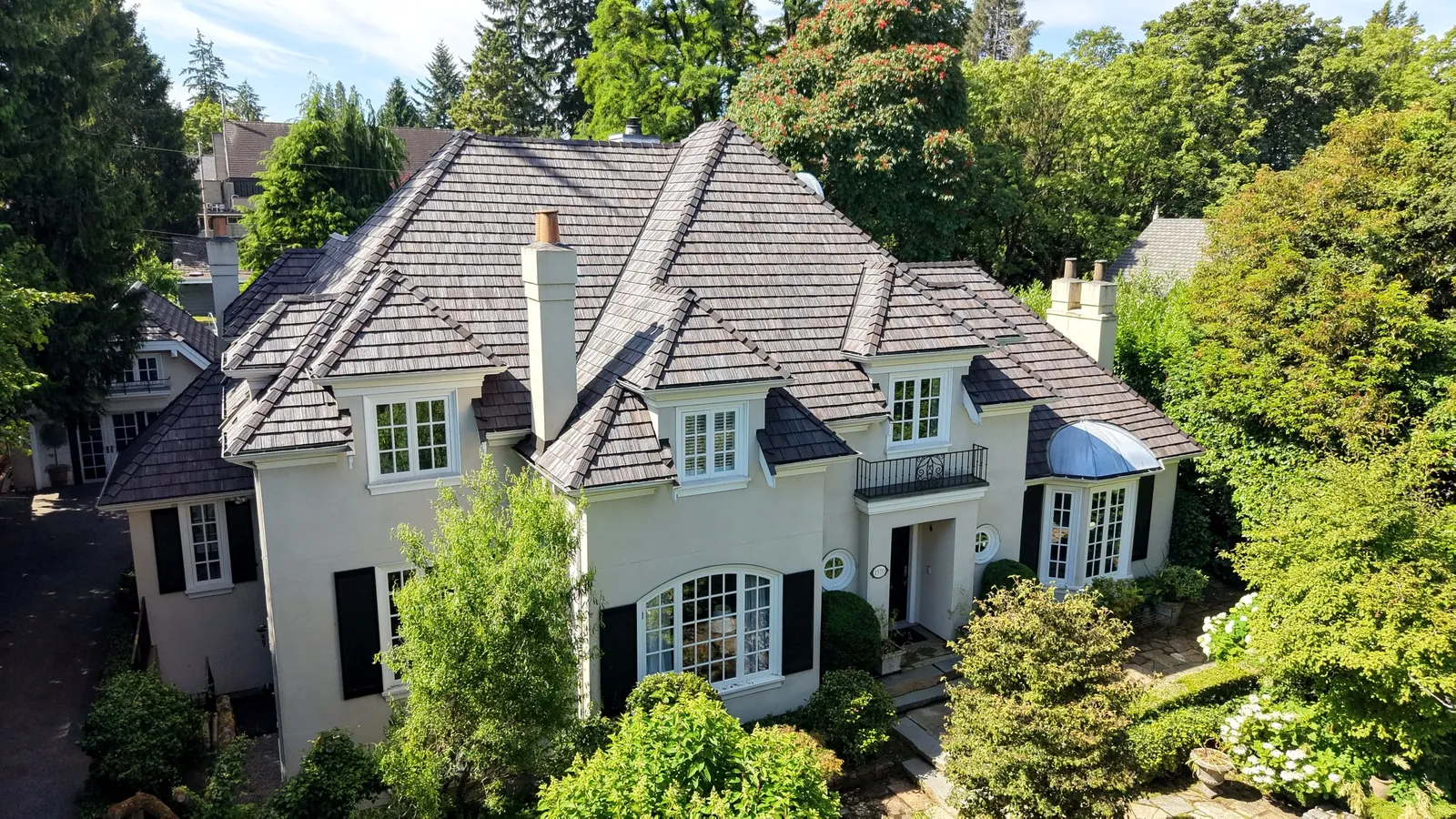Brava composite cedar shake roof — luxury home, Vancouver West Side, installed by Stonnex Roofing