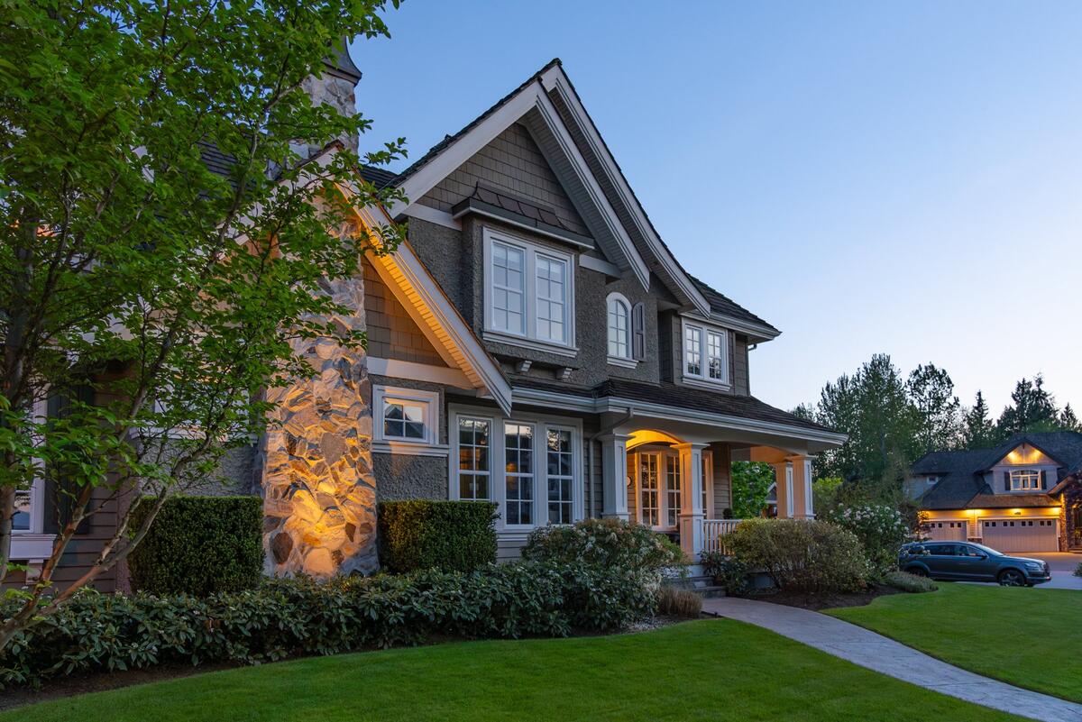 Exceptional Lower Mainland home &mdash; Stonnex Roofing