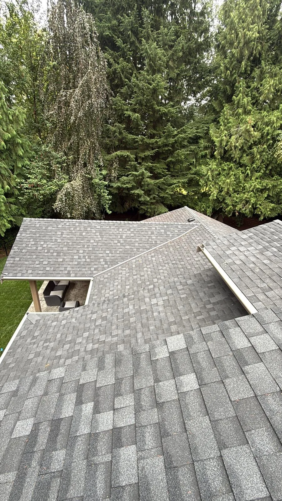 Roofing crew at work Metro Vancouver